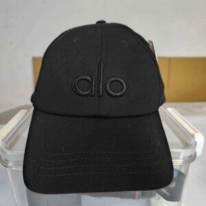 Alo Yoga Performance Off-Duty Cap